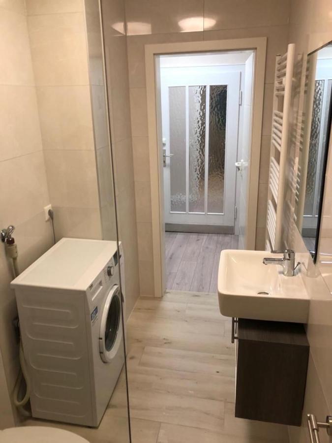 Hochfeld Apartment In Augsbourg Extérieur photo